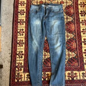 Lucky skinny jeans. W31 L32. Soft. Like new